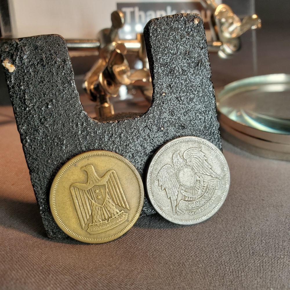 Circulated egyptian 10 milliemes coin set of 2 Aluminium & Aluminium bronze